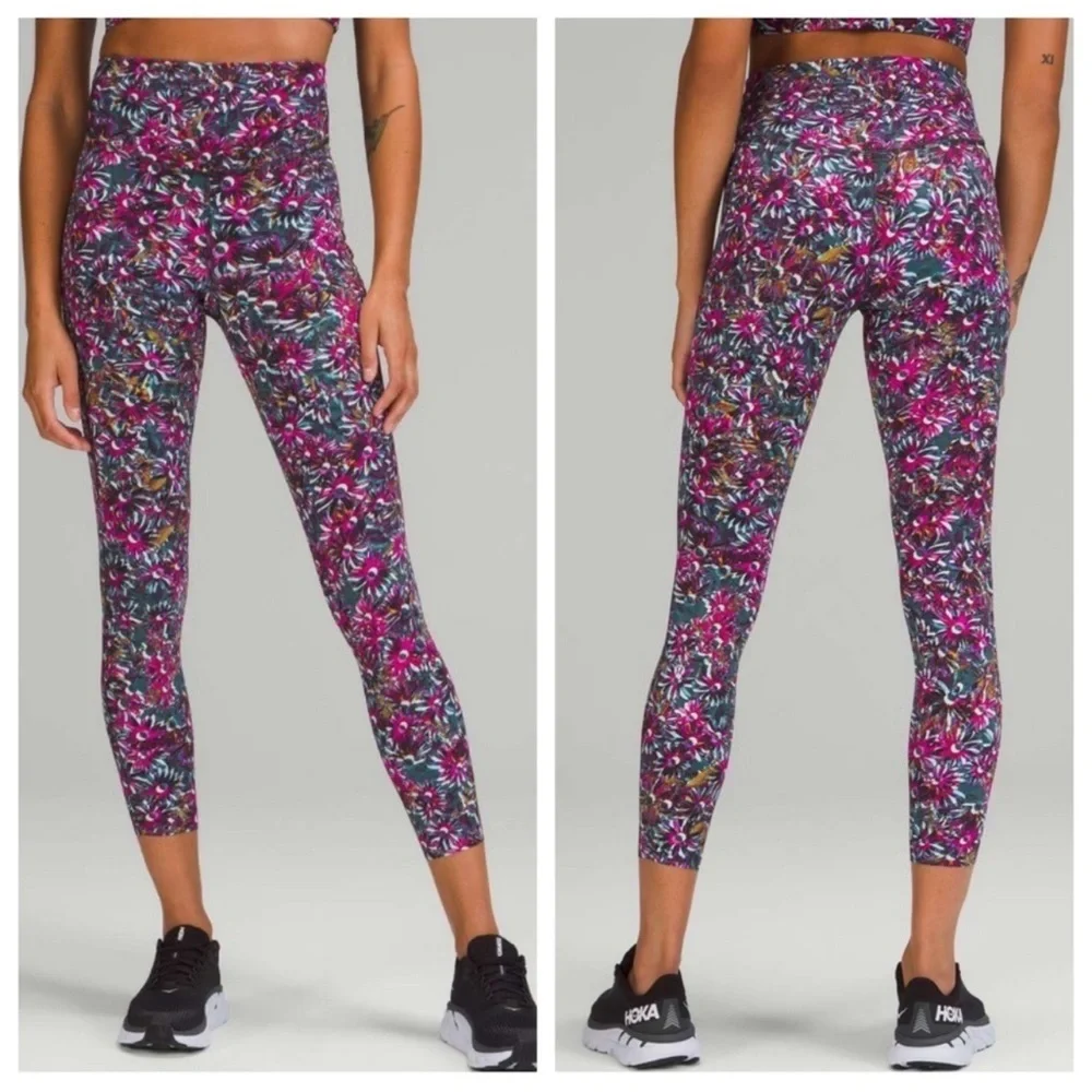 Lululemon Base Pace High Rise High Rise Running Tight in Floral Electric Size 6